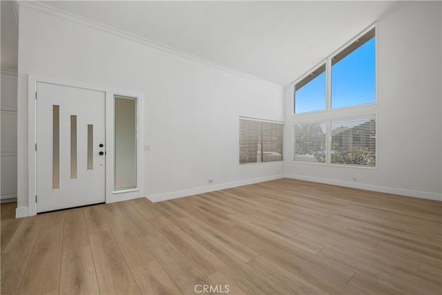 8832 Arcel Circle, Huntington Beach, CA 92646