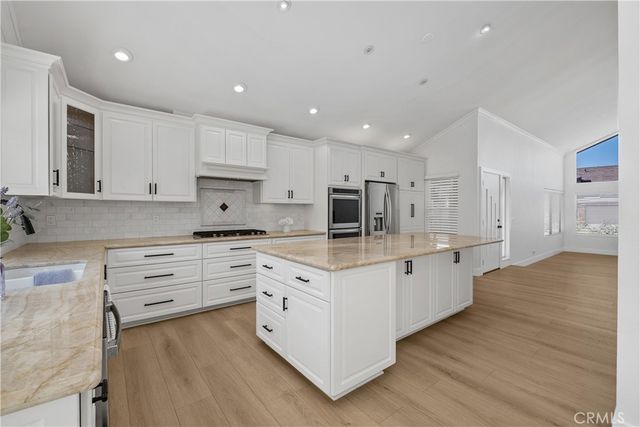 8832 Arcel Circle, Huntington Beach, CA 92646