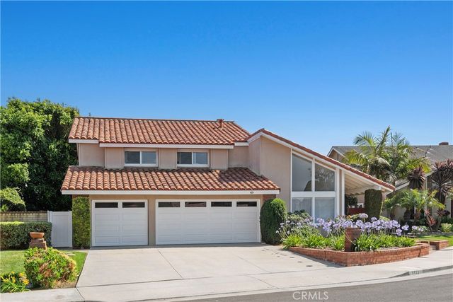 8832 Arcel Circle, Huntington Beach, CA 92646