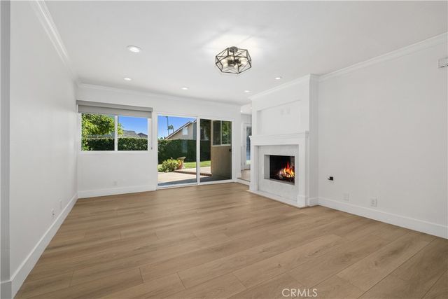8832 Arcel Circle, Huntington Beach, CA 92646