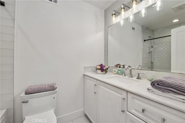 8832 Arcel Circle, Huntington Beach, CA 92646