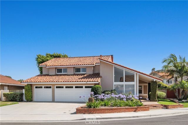 8832 Arcel Circle, Huntington Beach, CA 92646
