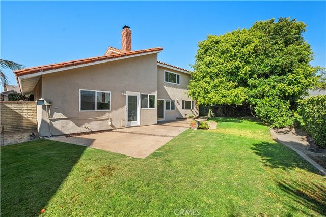 8832 Arcel Circle, Huntington Beach, CA 92646