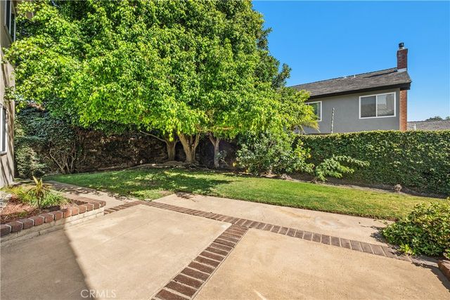 8832 Arcel Circle, Huntington Beach, CA 92646