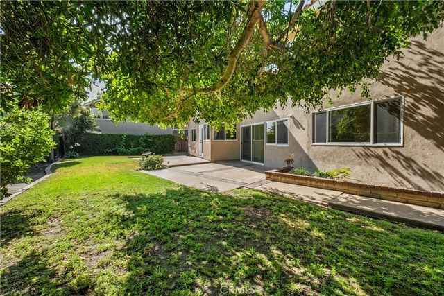 8832 Arcel Circle, Huntington Beach, CA 92646