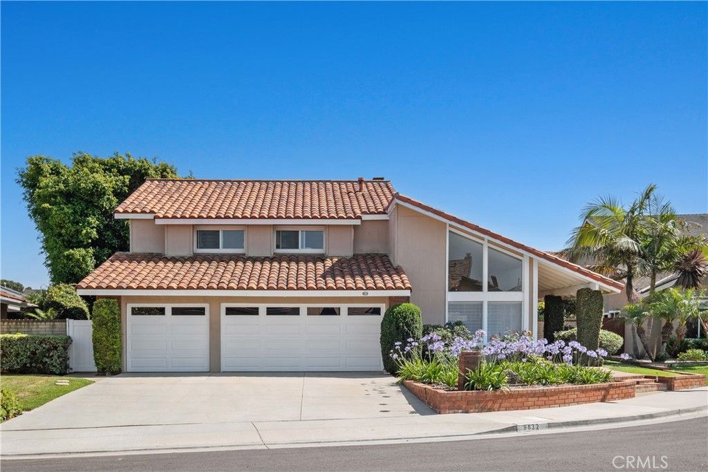 8832 Arcel Circle, Huntington Beach, CA 92646