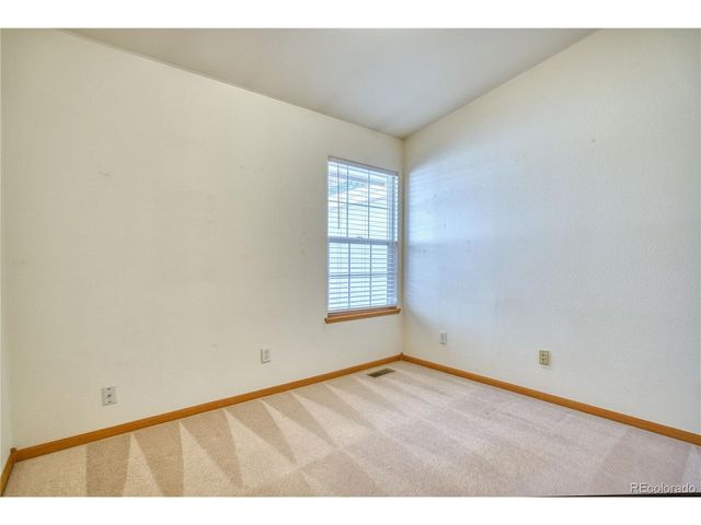 397 Lilac Pl, Loveland, CO 80537