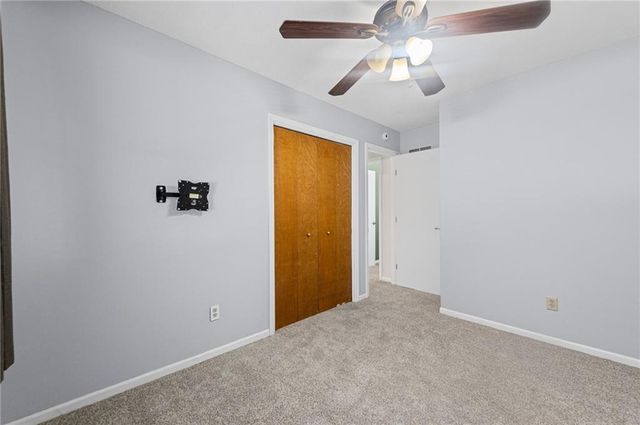 10902 N Harrison Street, Kansas City, MO 64155