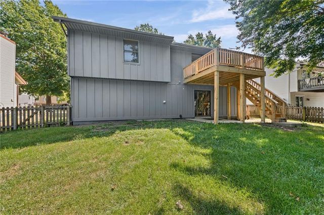 10902 N Harrison Street, Kansas City, MO 64155