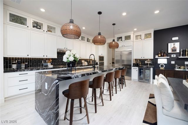 2 Barrio Alto Court, Henderson, NV 89011