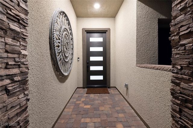 2 Barrio Alto Court, Henderson, NV 89011