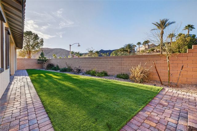 2 Barrio Alto Court, Henderson, NV 89011