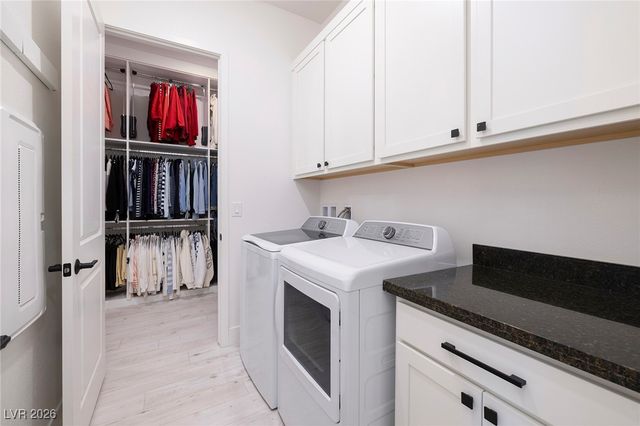 2 Barrio Alto Court, Henderson, NV 89011