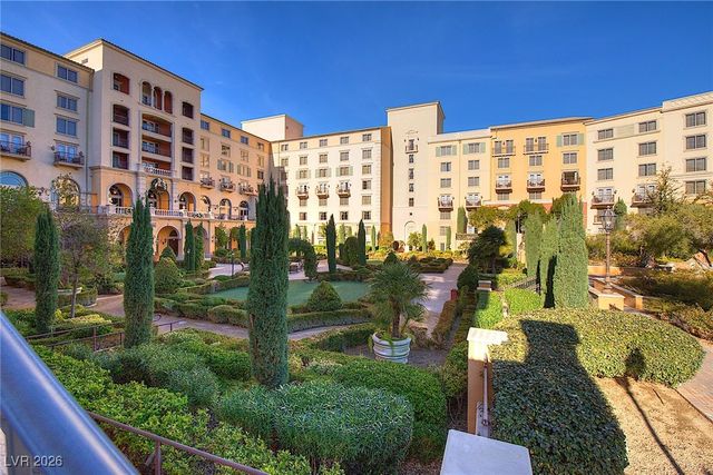 2 Barrio Alto Court, Henderson, NV 89011