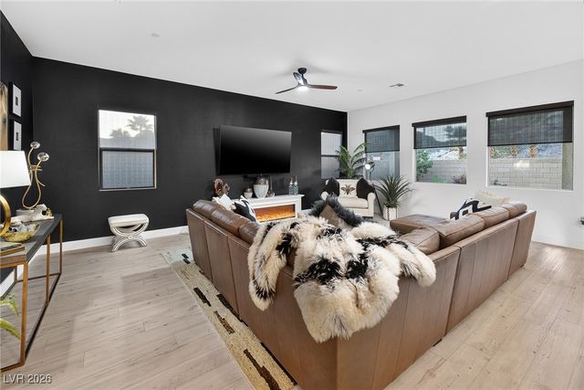 2 Barrio Alto Court, Henderson, NV 89011