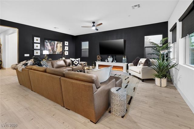 2 Barrio Alto Court, Henderson, NV 89011