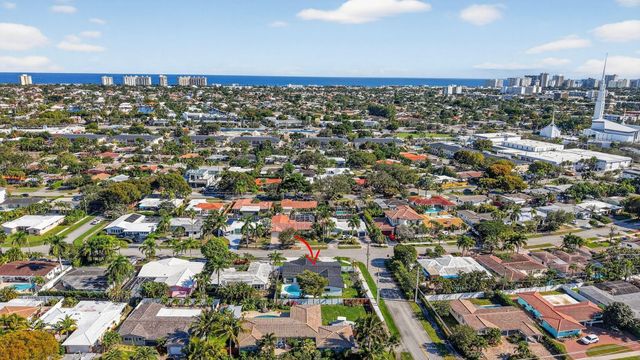 5801 NE 21st Road, Fort Lauderdale, FL 33308