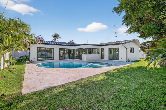 5801 NE 21st Road, Fort Lauderdale, FL 33308