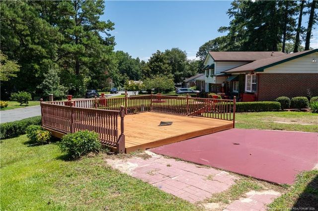 701 Edgehill Road, Fayetteville, NC 28314