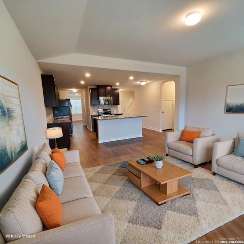 8062 HALO CIR, San Antonio, TX 78252
