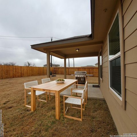 8062 HALO CIR, San Antonio, TX 78252