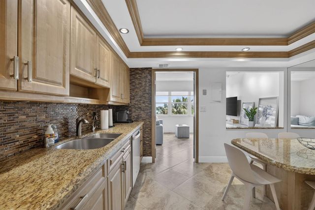 4900 N Ocean Boulevard 512, Lauderdale By The Sea, FL 33308