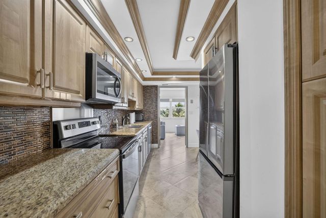 4900 N Ocean Boulevard 512, Lauderdale By The Sea, FL 33308