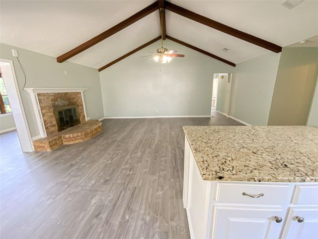 2519 River Ridge, Conroe, TX 77385