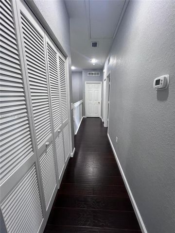 681 NW 42nd Ave, Plantation, FL 33317