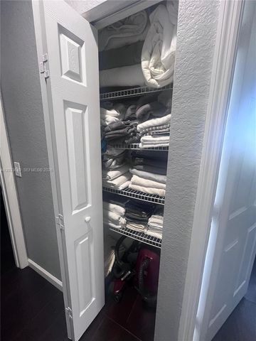 681 NW 42nd Ave, Plantation, FL 33317
