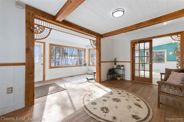 9985 Ford Road, Ypsilanti, MI 48198