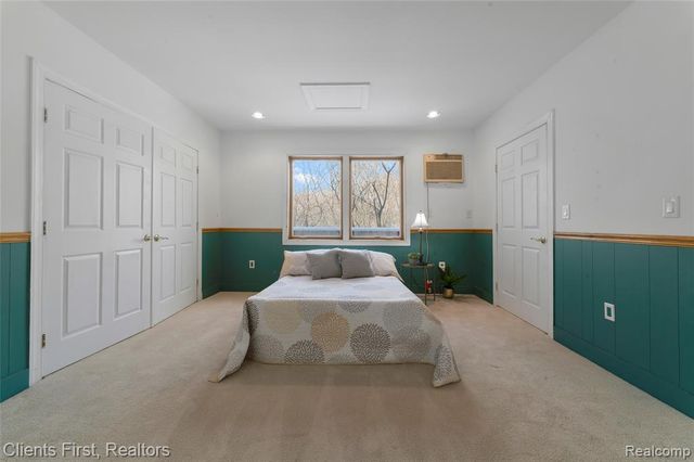 9985 Ford Road, Ypsilanti, MI 48198