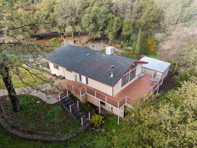 10988 Pleasant Valley Rd, Penn Valley, CA 95946