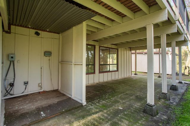 10988 Pleasant Valley Rd, Penn Valley, CA 95946