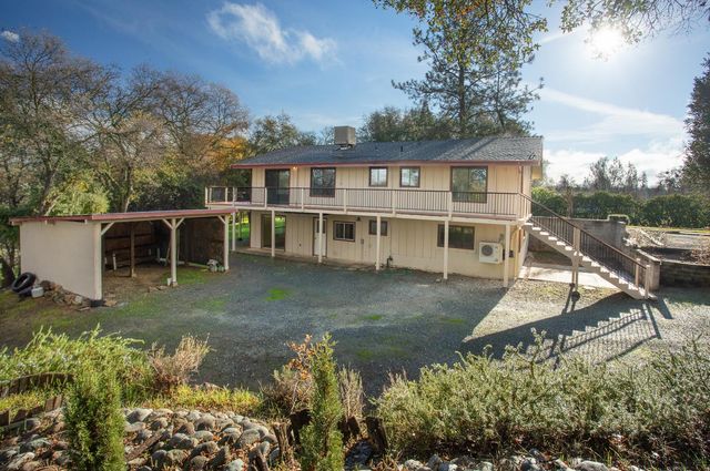 10988 Pleasant Valley Rd, Penn Valley, CA 95946