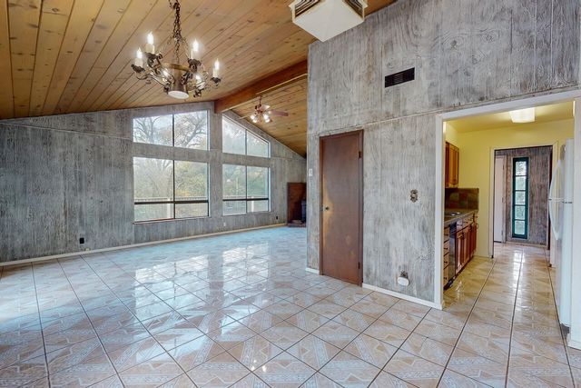 10988 Pleasant Valley Rd, Penn Valley, CA 95946