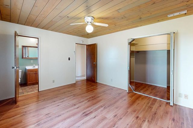 10988 Pleasant Valley Rd, Penn Valley, CA 95946