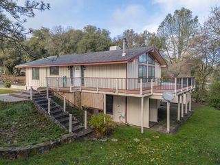 10988 Pleasant Valley Rd, Penn Valley, CA 95946