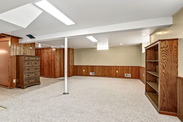 2918 Armour Terrace, Saint Anthony, MN 55418