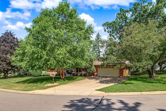 2918 Armour Terrace, Saint Anthony, MN 55418