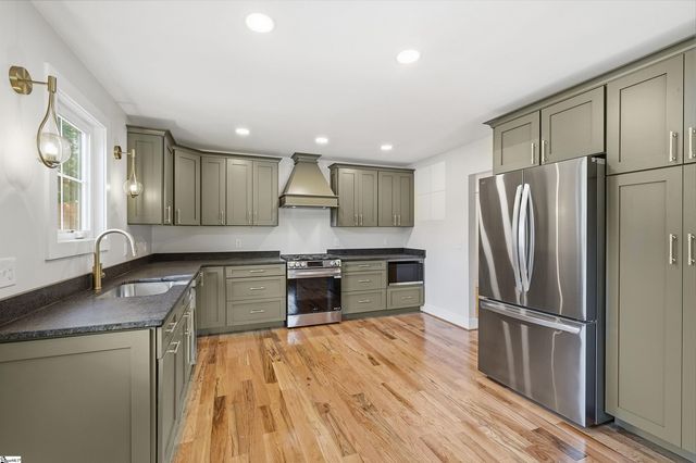 70 E Main Street, Inman, SC 29349