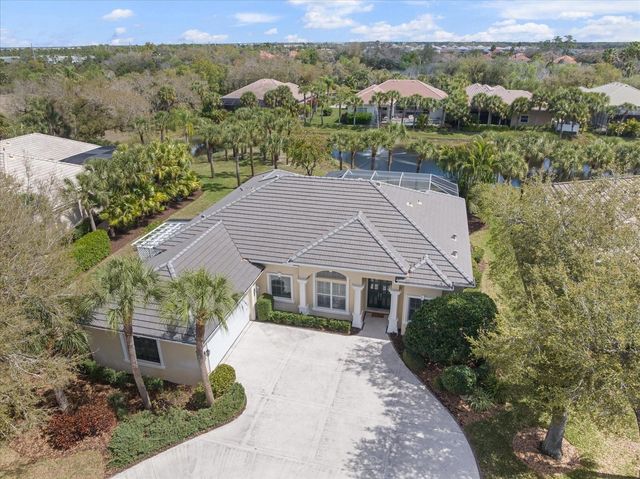 17 N CAYMAN ISLES BOULEVARD, Englewood, FL 34223