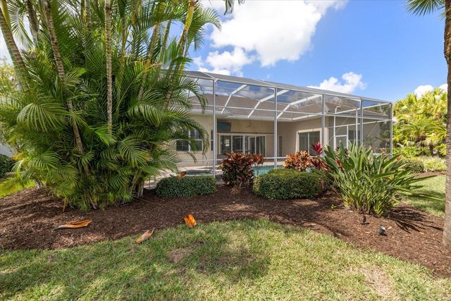 17 N CAYMAN ISLES BOULEVARD, Englewood, FL 34223