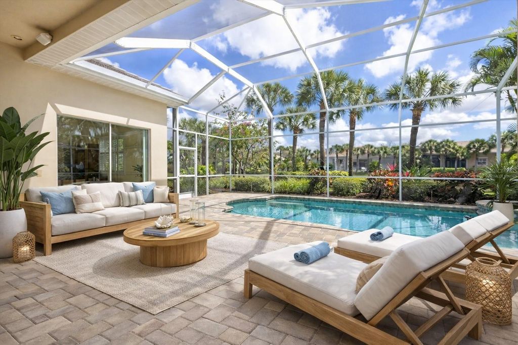 Image 41 of property listing at 17 N CAYMAN ISLES BOULEVARD, Englewood, FL 34223