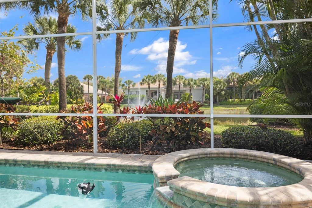 Image 45 of property listing at 17 N CAYMAN ISLES BOULEVARD, Englewood, FL 34223