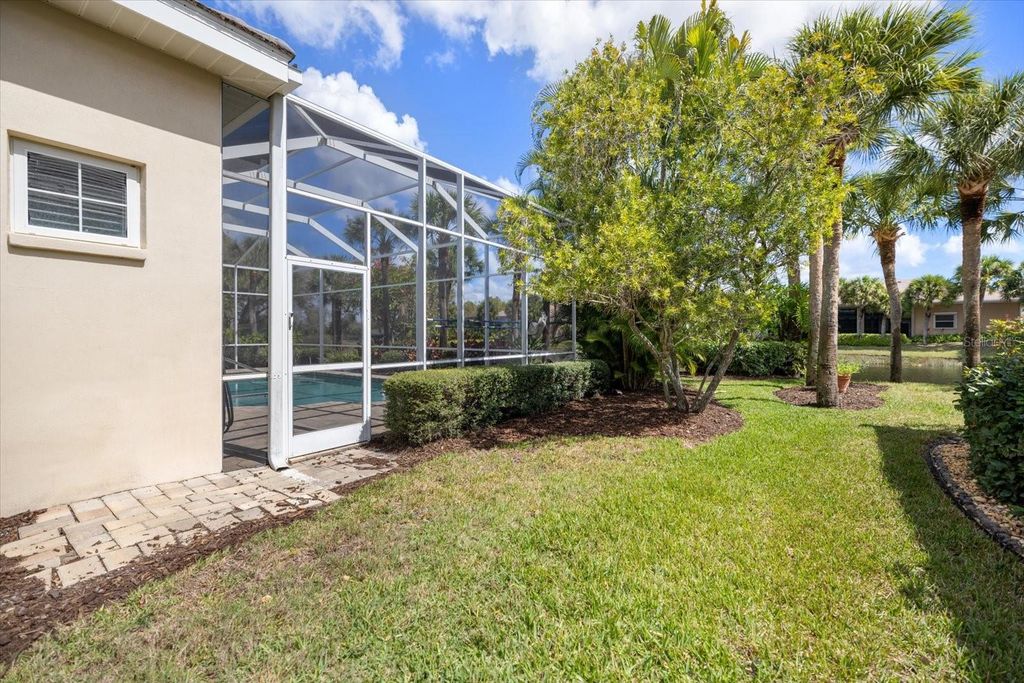 Image 59 of property listing at 17 N CAYMAN ISLES BOULEVARD, Englewood, FL 34223