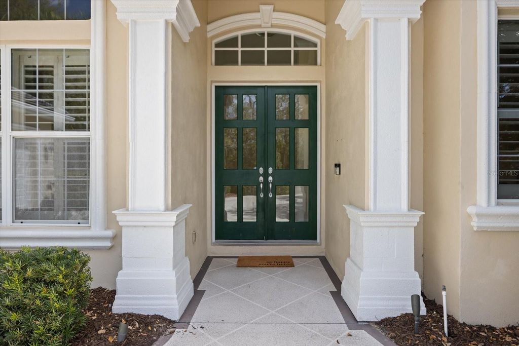 Image 7 of property listing at 17 N CAYMAN ISLES BOULEVARD, Englewood, FL 34223