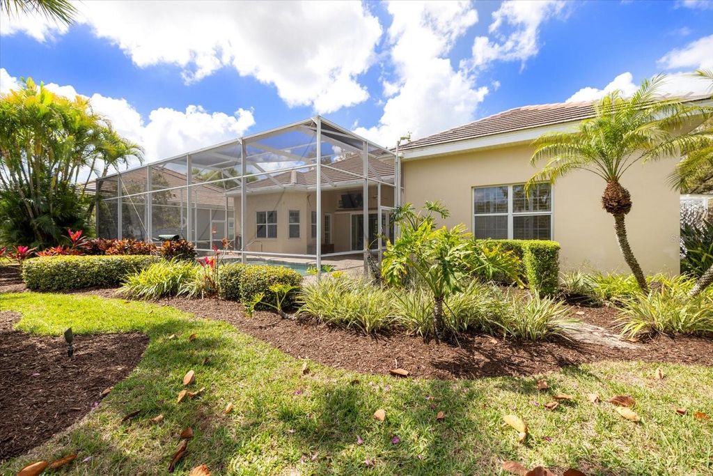 Image 61 of property listing at 17 N CAYMAN ISLES BOULEVARD, Englewood, FL 34223