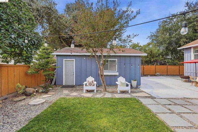 214 E Knoles Way, Stockton, CA 95204