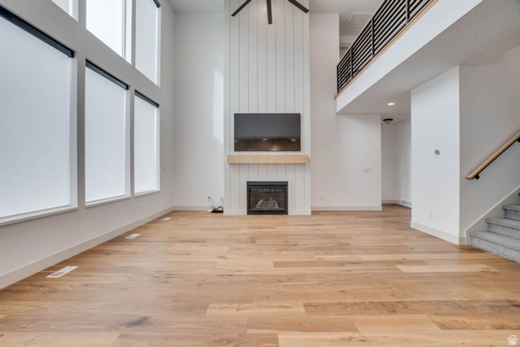 Image 16 of property listing at 432 E 2600 N, Lehi, UT 84043